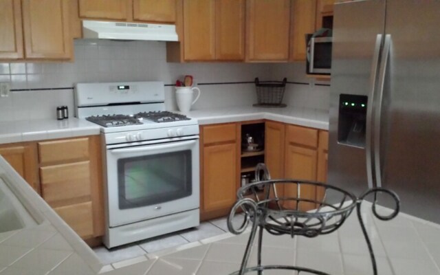 1211 Norswing 3 Bedroom Home by Redawning