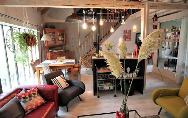 Quaint Holiday Home in Saint-Quirin with hot tub, nice view