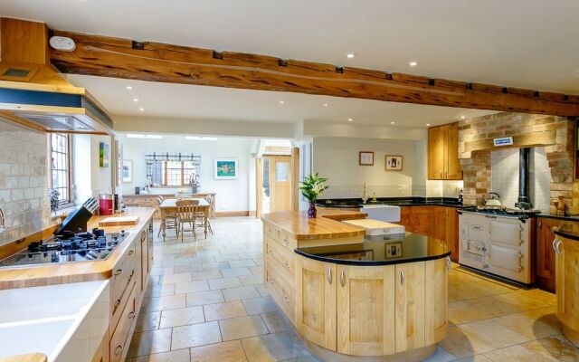 Manor Farm House