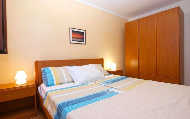 Apartment 1482