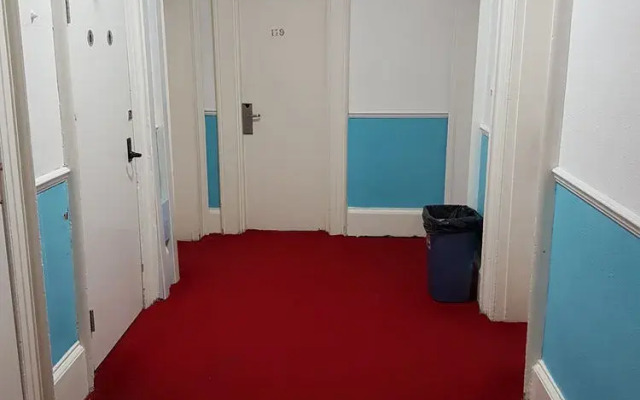 Smart Sea View Brighton Hostel