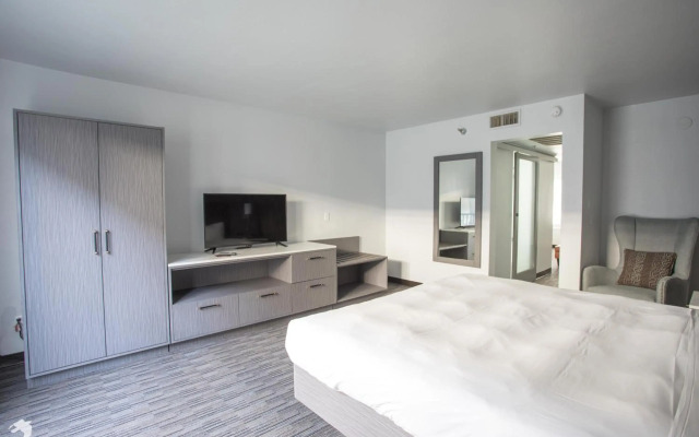 Vanllee Hotel and Suites