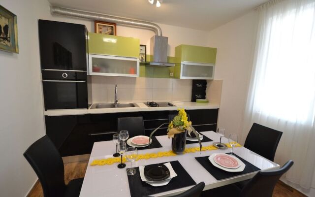 Superior Four Star Apartment