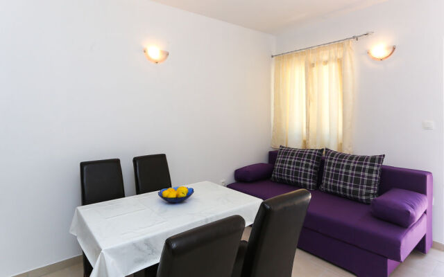 Apartments Pitarević
