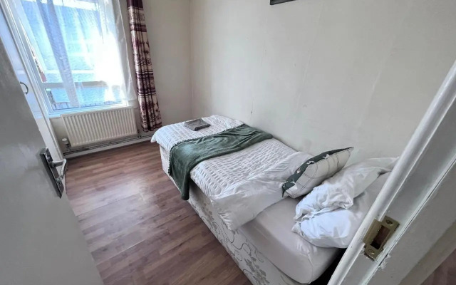 Beautiful 3-bed House in High Wycombe