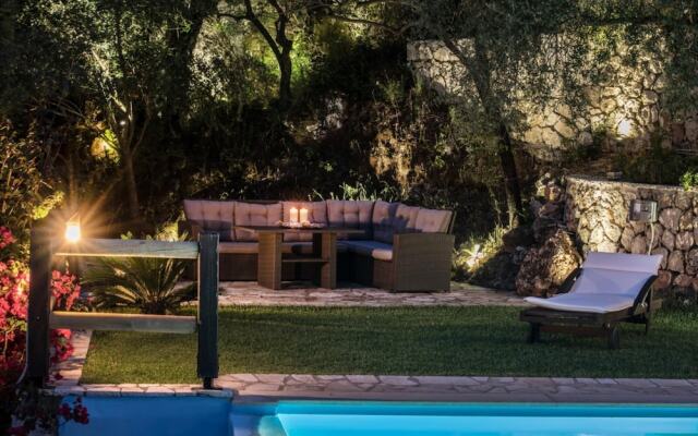 Stunning Seaviews Pool Beach - Pasithea