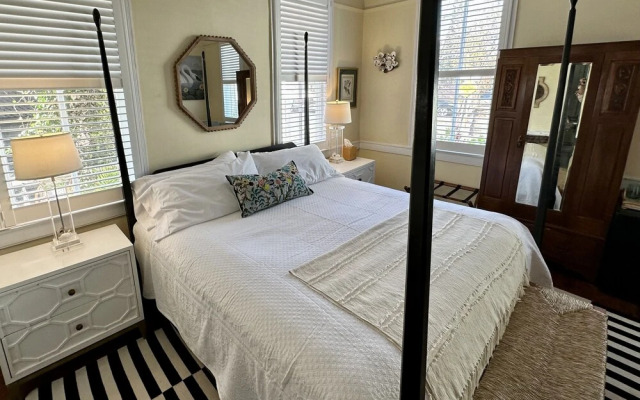 BIJOU, Boutique Inn