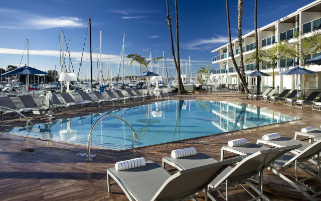 Marina del Rey Hotel