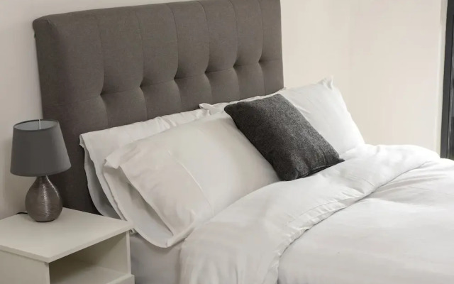 Cosy 2BR Apt Arndale Northern Qtr