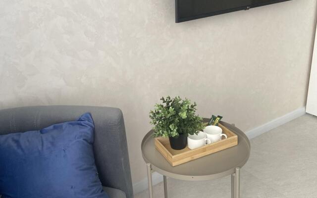 K_Apartments on Grizodubova Street 1 (2)