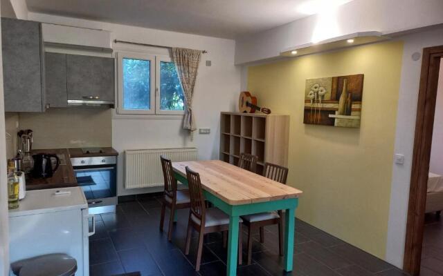 Elysion point Apartment