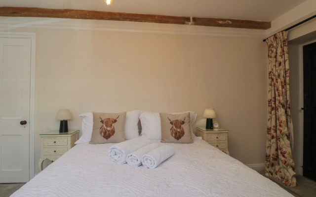 Maud Heath's Snug