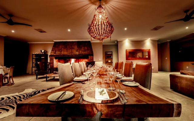 Bagatelle Kalahari Game Ranch