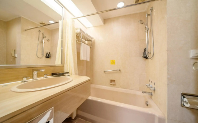 Zhongshan International Hotel