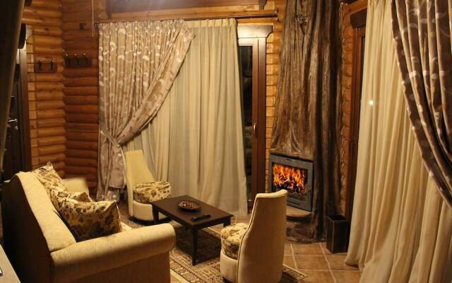 Natura Chalets
