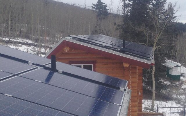 Cabins Over Crag Lake