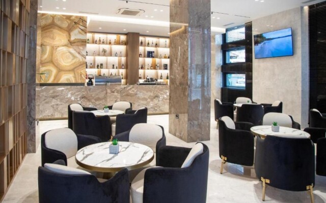 Hotel Elisa Tirana, Affiliated by Meliá