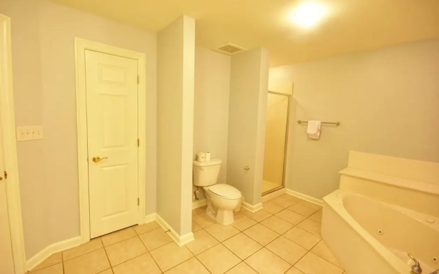 Margate Tower 2401 4br 3 Ba Direct Oceanfront 4 Bedroom Condo by RedAwning
