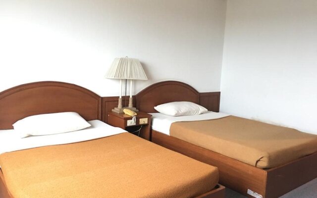 Chumphon Grand Palace Hotel