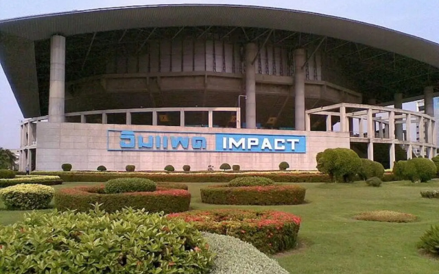 Room-near Impact Challenger Bangkok Thai