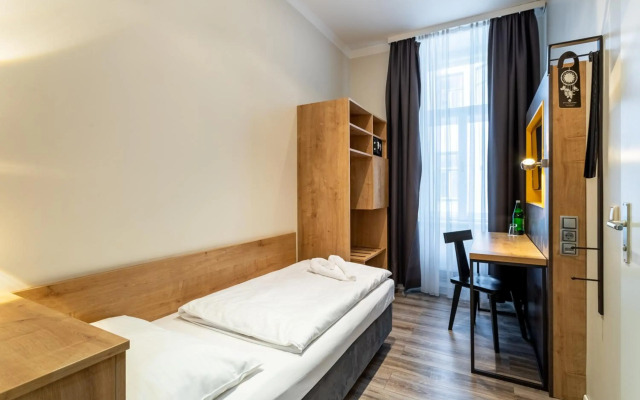 Westbahn Hotel (ex.Arthotel ANA Westbahn)