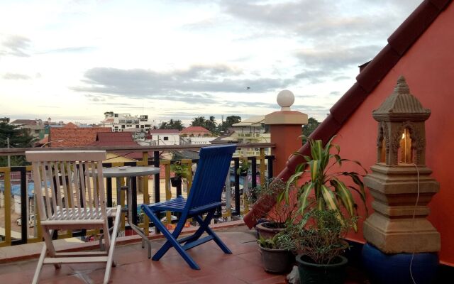 The Cashew Nut Guesthouse