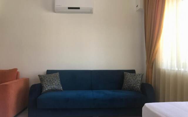 Infinity Amintas Apart