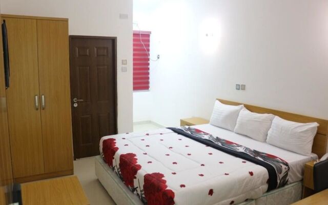 Roses Regency Hotel and Suites