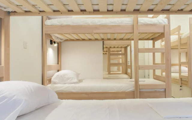 Gravitas Hostel