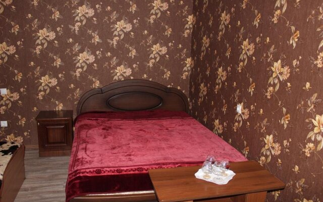 On Kazachya Hostel