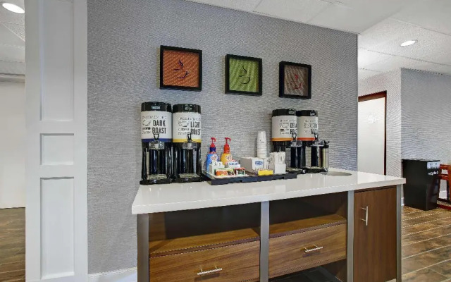 Hampton Inn Salisbury