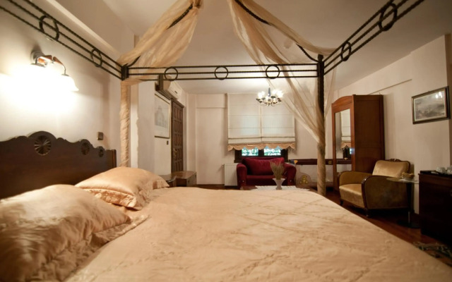 Villa Sphendone Suites