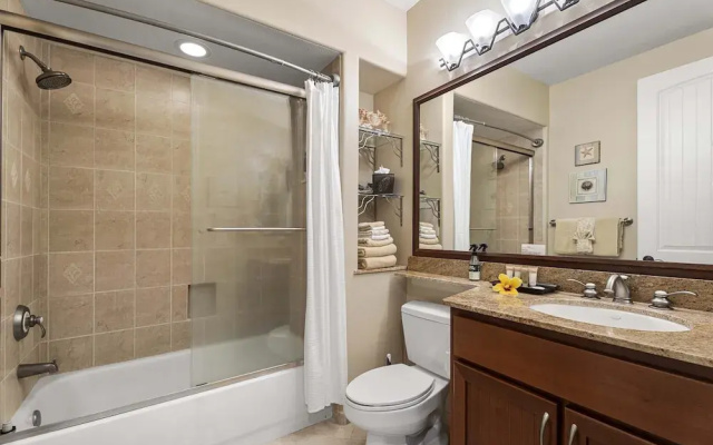 Waikoloa Beach S O2 2 Bedroom Condo by RedAwning