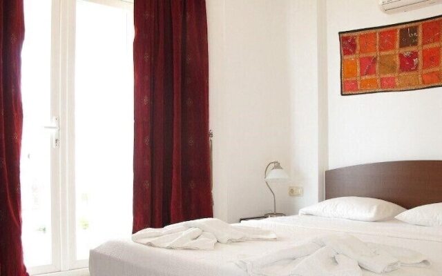 Villa CRL5 by JoyLettings