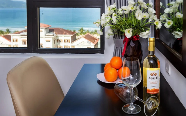 Golden Line Danang Hotel