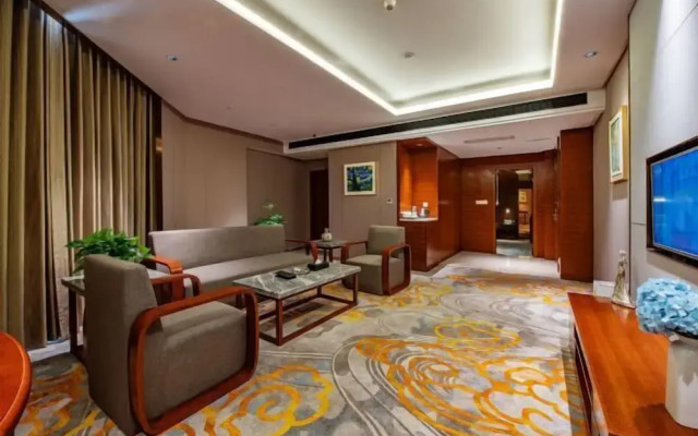 Ramada Encore by Wyndham Jingzhou Shashi