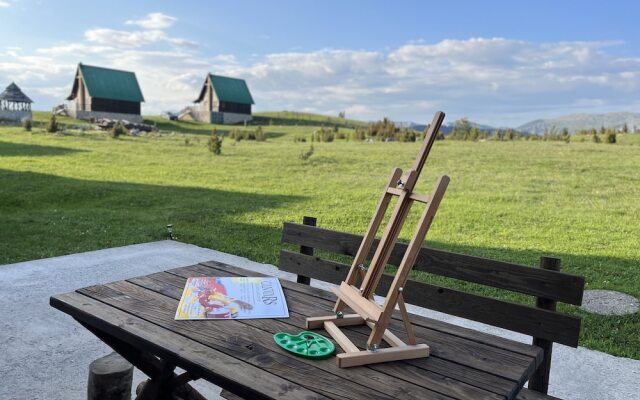 Cabin in Nature With View of the Durmitor Mountain