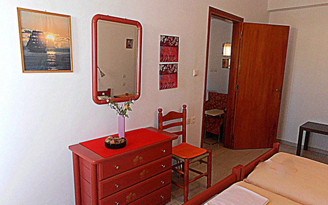 Apokoros Boutique Hotel Craft Deco & Activities'