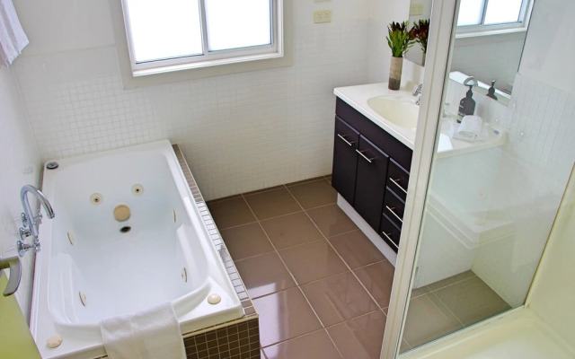 Birubi on Bay of Fires