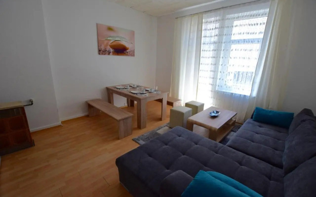 Apartment Ostendplatz