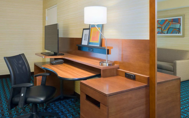 Fairfield Inn & Suites Paramus