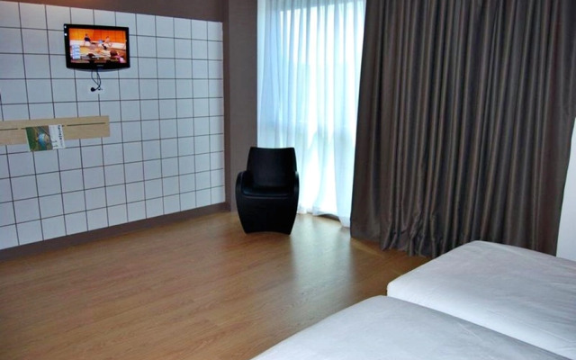 ELE Hotelandgo Arasur