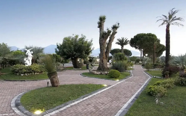 Complesso Villa Lina