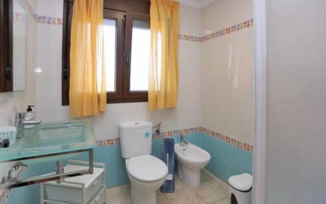 Villa Fornell ii piscina compartida