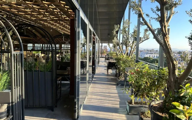 01 Nova Otel