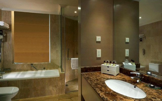 Pullman Kuala Lumpur City Centre Hotel & Residences