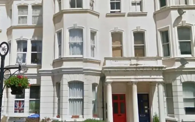 West Beach Apartment