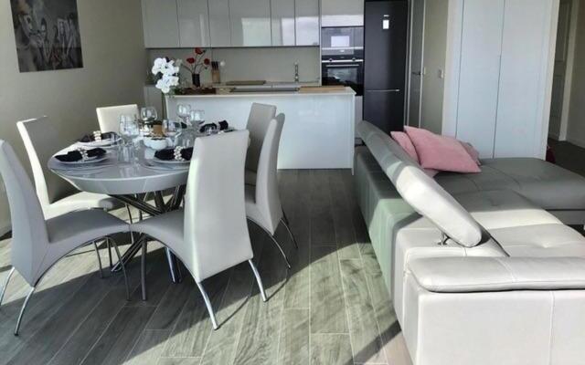 The View Luxury Vacation Penthouse 1