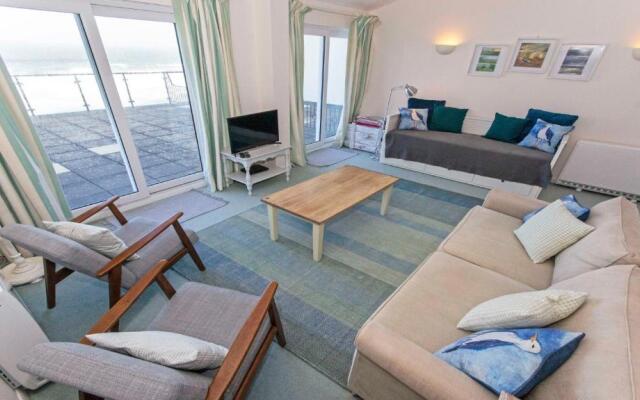 Apt 16, Seaviews, Slps 5 Indoor Heated Pool
