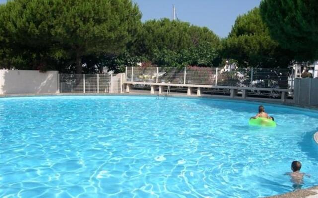 Appartement Port Camargue, 1 pièce, 4 personnes - FR-1-250-196